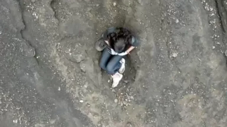 Imagem de drone mostra publicitária brasileira Juliana Marins | Reprodução