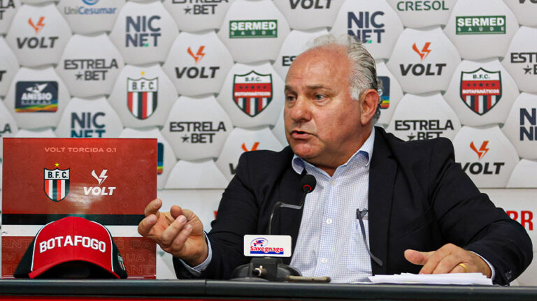 Executivo de futebol do Botafogo, Toninho Cecílio concede entrevista e comenta sobre o planejamento para a Copa Paulista