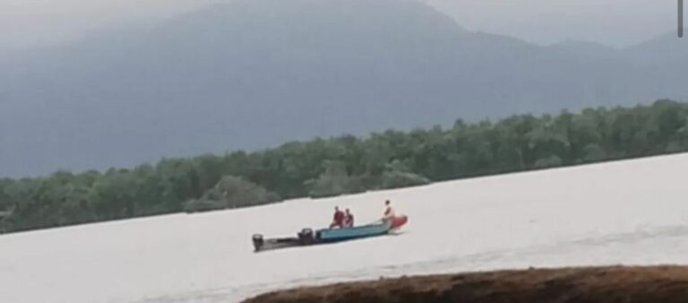 Homem desaparece após nadar em região da Maré no México 70 em São Vicente