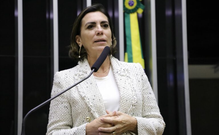 Crianças autistas poderão ter protetores de ruídos custeados pela União