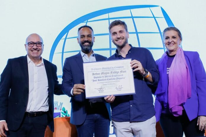 WhatsApp Image 2025-06-11 at 18.01.38