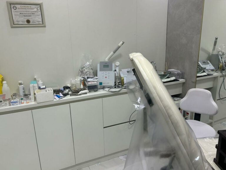 Polícia fecha clínica de estética clandestina em Campinas