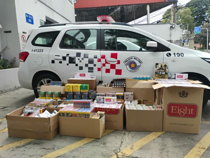 Homem é preso com cerca de 8 mil cigarros contrabandeados em Jacareí