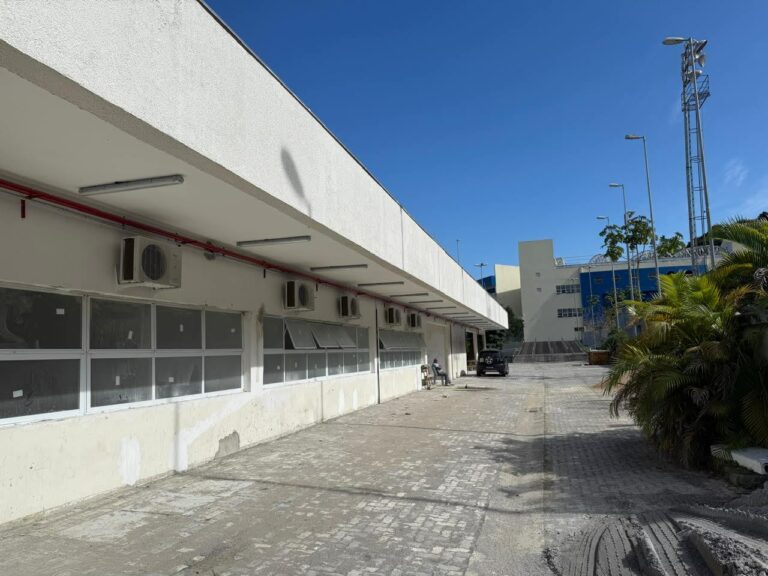 Revitalização de prédio centenário em Santos está em fase final