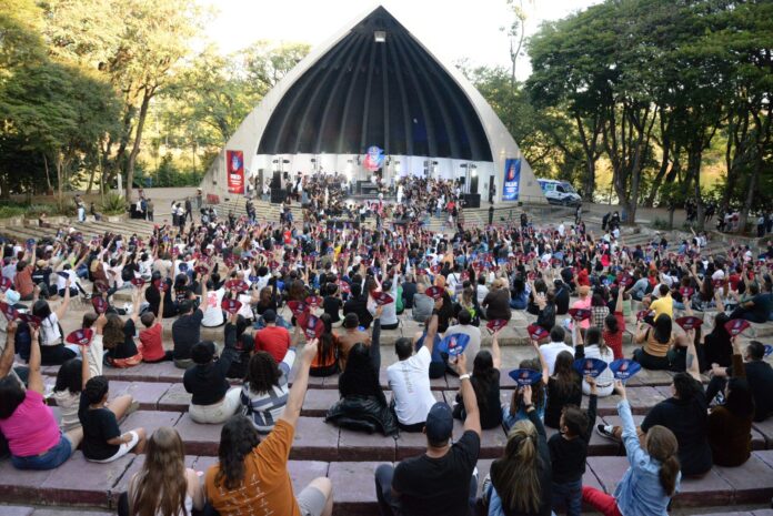 calendário de eventos online incentiva vida saudável e bem-estar