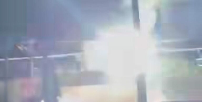 Curto-circuito em Subestação de energia deixa bairros em Cubatão sem luz