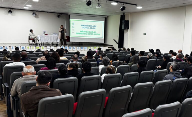 Secretaria de Educação de Jacareí abre novas vagas para curso de Inglês gratuito