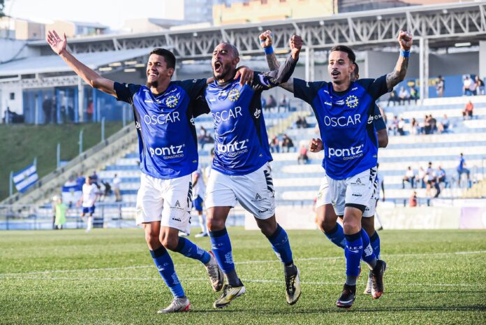 O São José conquistou uma vitória expressiva neste sábado (28) ao golear o Santo André por 4 a 0, no estádio Bruno José Daniel, no ABC Paulista, pela 3ª rodada da Copa Paulista. O São José conquistou uma vitória expressiva neste sábado (28) ao golear o Santo André por 4 a 0, no estádio Bruno José Daniel, no ABC Paulista, pela 3ª rodada da Copa Paulista.
