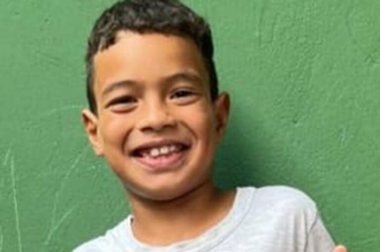 Parque infantil de escola municipal recebe nome de aluno que morreu por linha de cerol; homenagem acontece amanhã