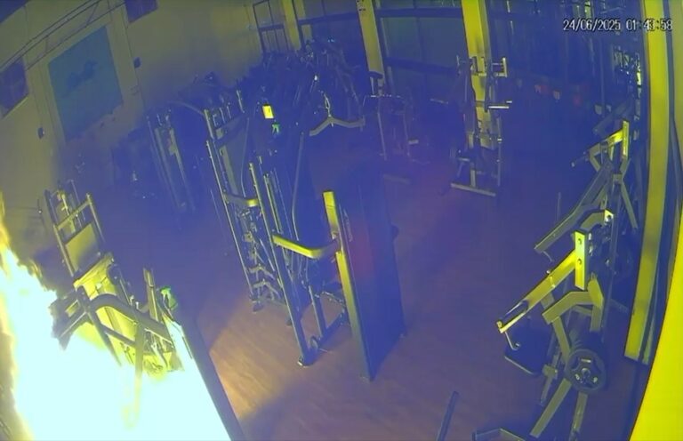 Homem invade academia e ateia fogo no local em Campinas