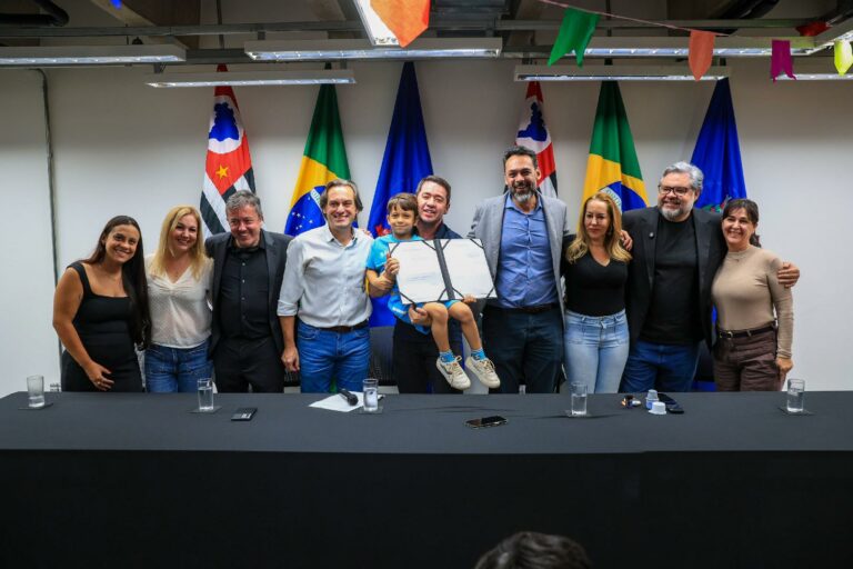 Crianças e adolescentes com diabetes tipo 1 receberão sensor digital de glicose