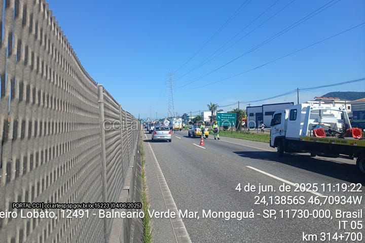 Pedestre morre após ser atropelado e motorista foge sem prestar socorro em rodovia do litoral de SP