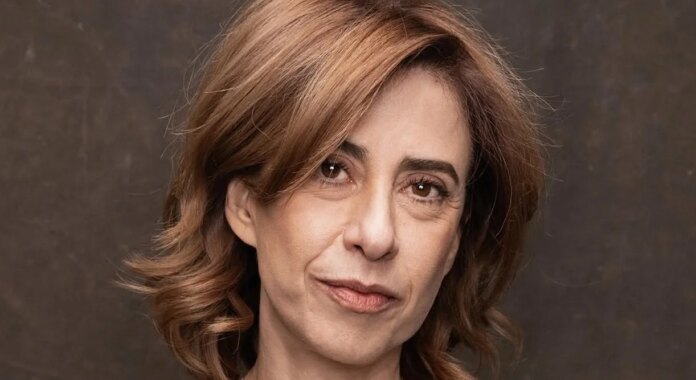 Fernanda Torres e outros 9 brasileiros integram lista de novos convidados da Academia de Hollywood