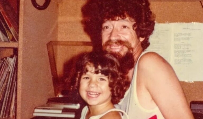 Filha de Raul Seixas escreve carta ao pai e revela surpresa memorável do Maluco Beleza 