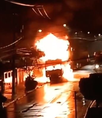 fogo caminhao