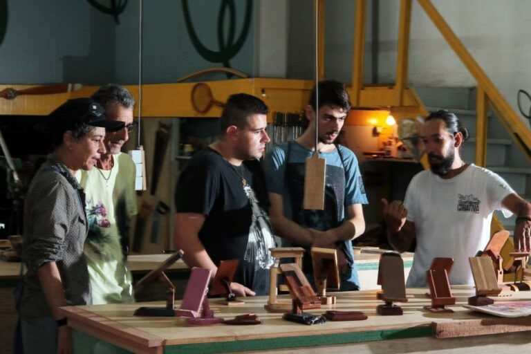 Ecofábrica Criativa de Santos abre vagas para curso de marcenaria artesanal para iniciantes