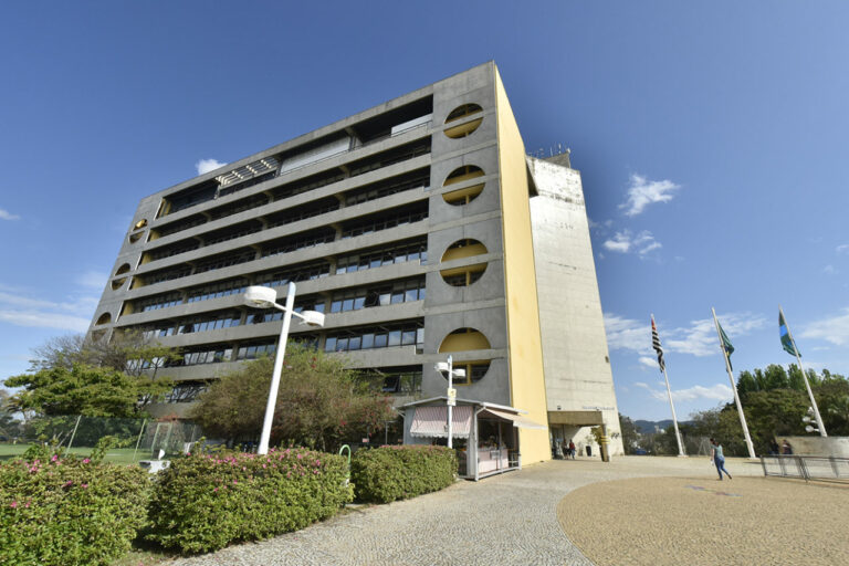 Prefeitura de Jundiaí apura pagamentos irregulares a ex-secretários da gestão passada
