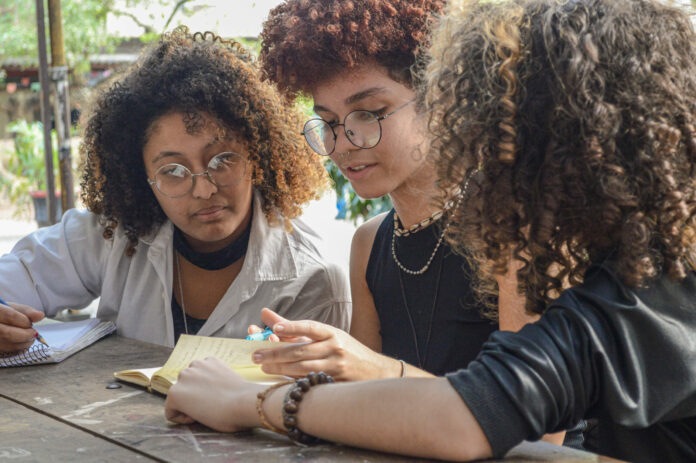 Hoje é o último dia para se inscrever no vestibular das Fatecs Hoje é o último dia para se inscrever no vestibular das Fatecs