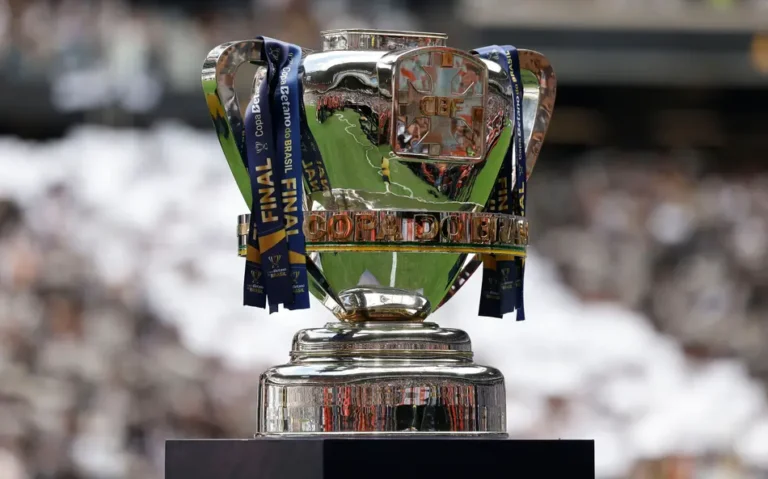 Copa do Brasil terá Palmeiras x Corinthians e Fla x Atlético-MG; veja jogos