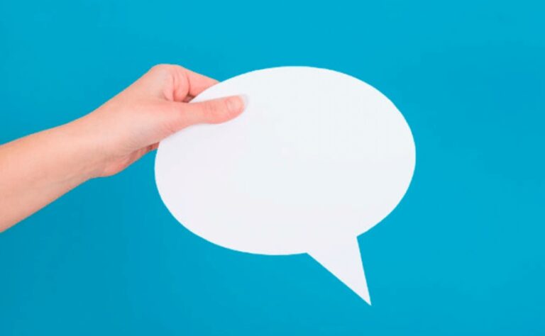 Vício do comentário: Quando a reação superficial substitui a reflexão