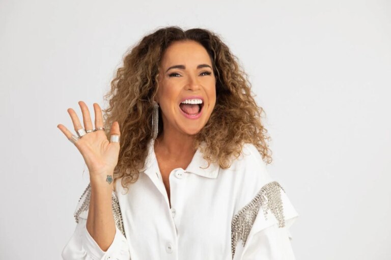 60 sucessos de Daniela Mercury nos seus 60 anos de vida!