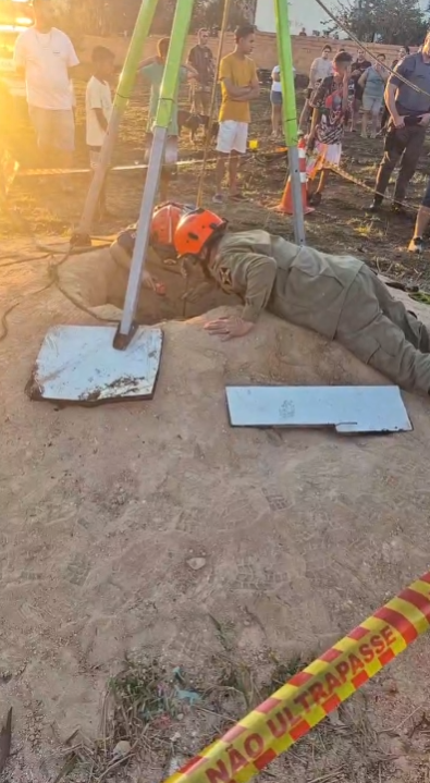 Jovem sobrevive após cair em buraco de 15 metros em Jaguariúna