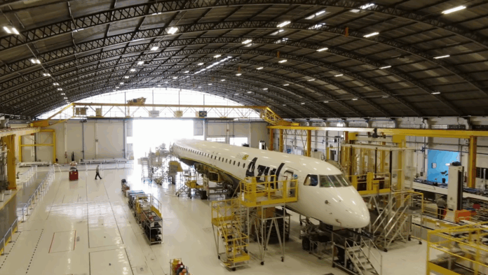 Exportações da Embraer para os EUA não são atingidas pelo tarifaço de Trump