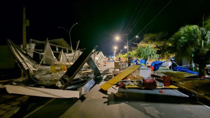 Ventania provoca estragos no litoral de SP | Divulgação Governo de São Paulo