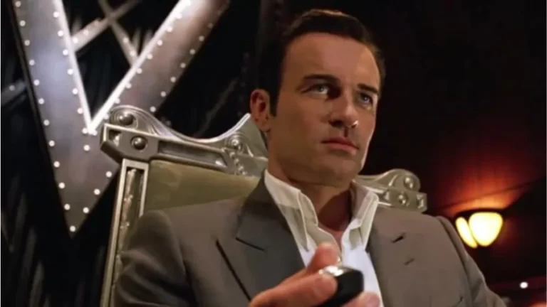 Julian McMahon em cena de 'Quarteto Fantástico' | Divulgação