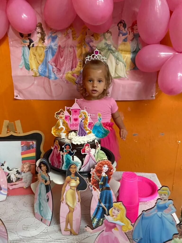 Menina de dois anos morre após ser atacada por pitbull em Hortolândia