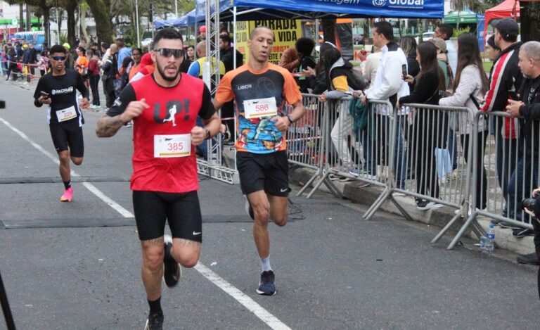 Rebeca Andrade é homenageada da 4ª Corrida Pantera Negra pela Igualdade Racial