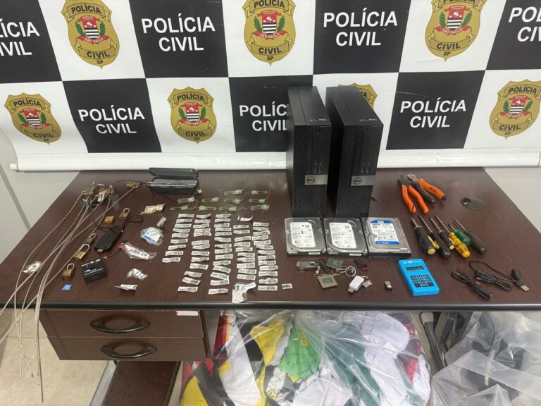 Polícia Civil recupera computadores furtados das faculdades Anhangueras e prende três envolvidos
