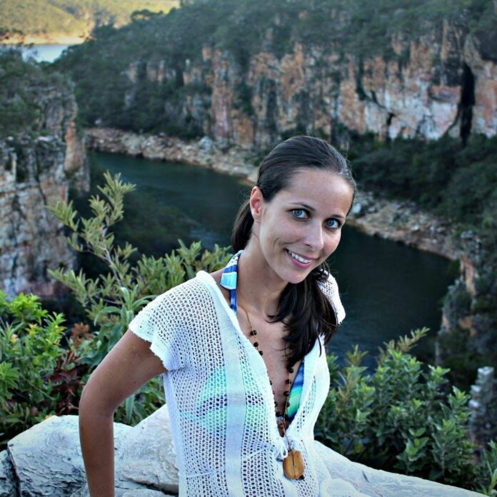 Mulher morre após queda de quase 100 metros durante rapel em Minas Gerais