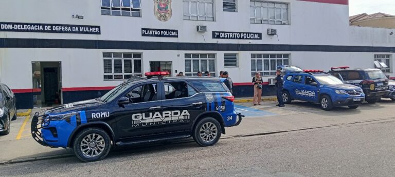 Guarda Municipal de Santos detém quatro pessoas por tentativa de roubo e furto