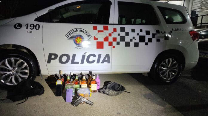 Dupla é detida após roubo a mercado no Setville, na zona leste de São José dos Campos