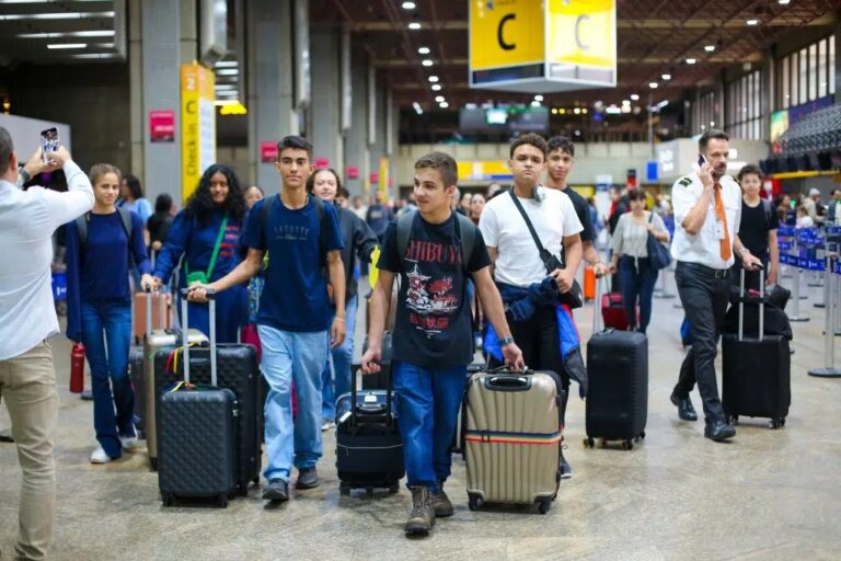600 estudantes da região de Ribeirão Preto farão as provas de seleção do intercâmbio Prontos pro Mundo