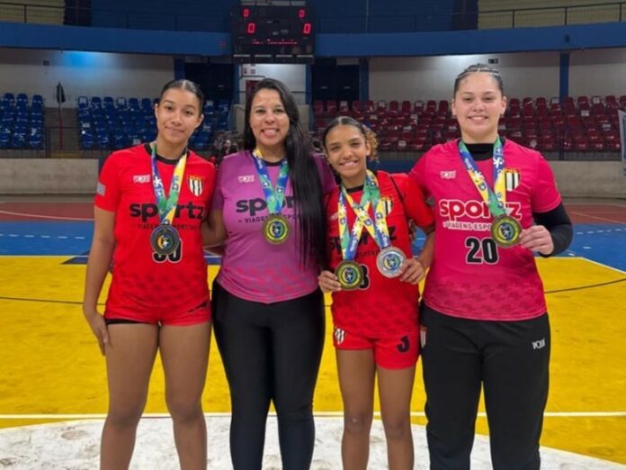 Atletas joseenses conquistam título brasileiro de handebol sub-16