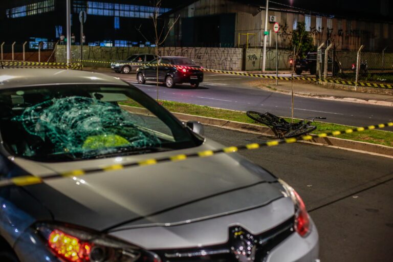 Adolescentes são atropelados em cruzamento de Indaiatuba após ignorarem placa de pare