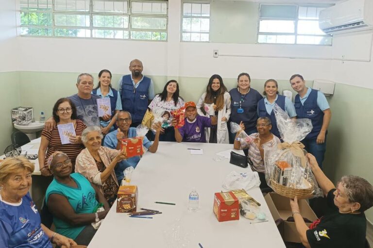 USF Simioni promove encontro sobre memórias afetivas com idosos