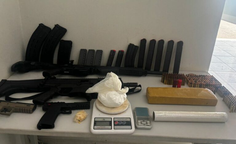 ‘Armeiro’ de facção criminosa é preso durante operação na região