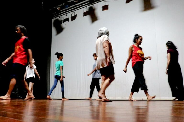 Grupo ApanelA abre inscrições para oficinas gratuitas de teatro na zona Norte