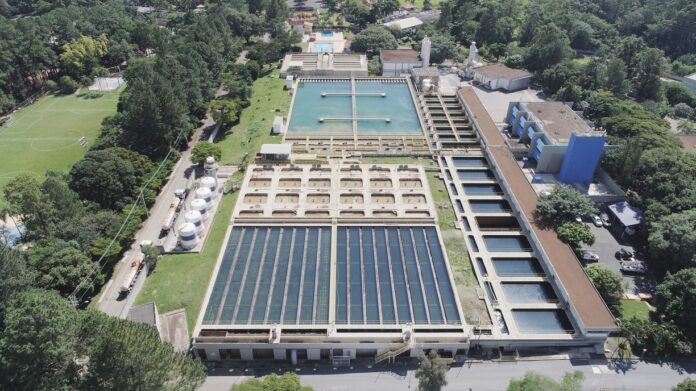 Sistema da Sanasa garante água para população mesmo durante obras em Campinas