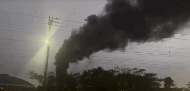 INCÊNDIO EMPRESA RECICLAGEM