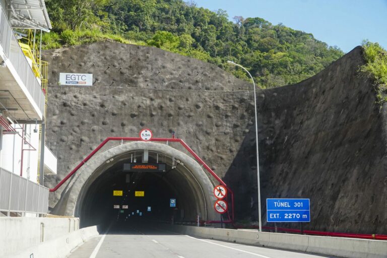 Túnel da Tamoios terá fechamentos noturnos para manutenção em São Sebastião