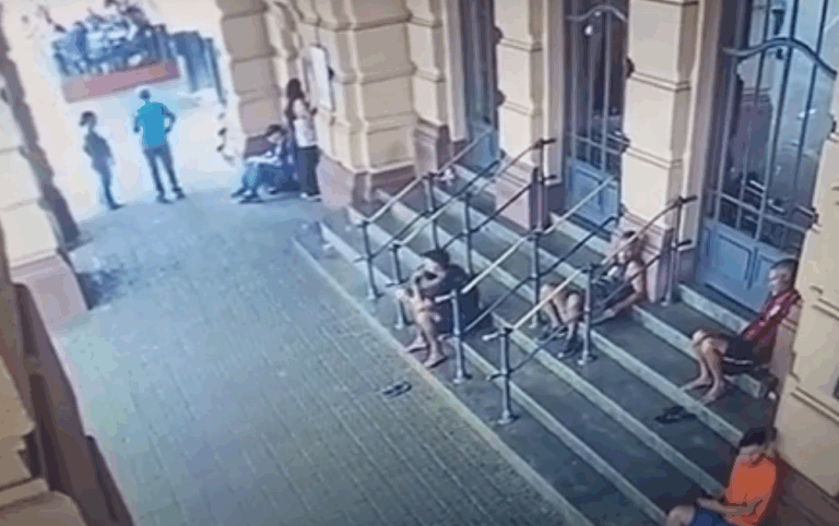 Theatro Pedro II é alvo de vandalismo