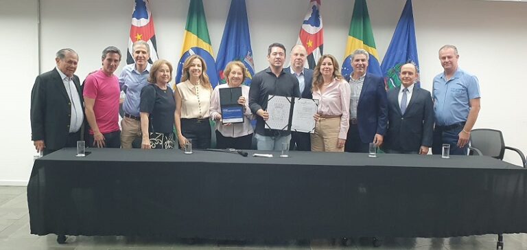 Trecho da Avenida Presidente Vargas tem nome alterado