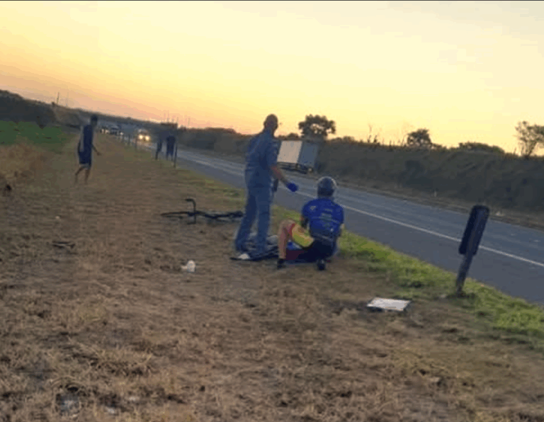 Adolescente morre atropelado após correr atrás de pipa em rodovia de Mogi Mirim