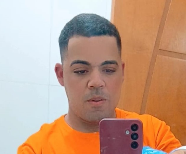 Família procura por jovem desaparecido há mais de um mês em Indaiatuba Família procura por jovem desaparecido há mais de um mês em Indaiatuba