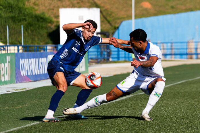 Taubaté e Oeste se enfrentam em duelo direto por vaga no G-4 da Copa Paulista