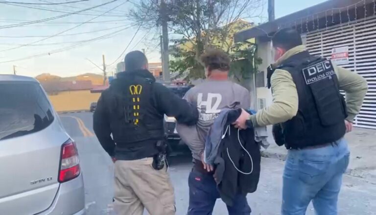 Procurado pela Justiça do Ceará, homem é preso em São José